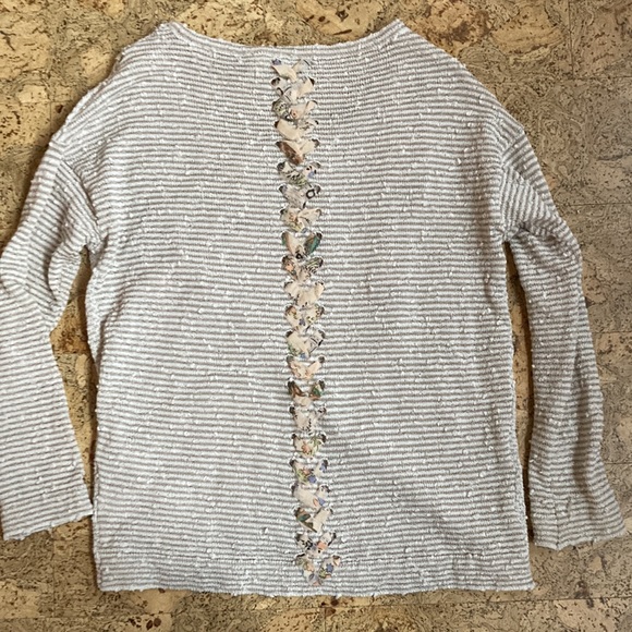 Akemi + Kin sweater - Picture 3 of 8